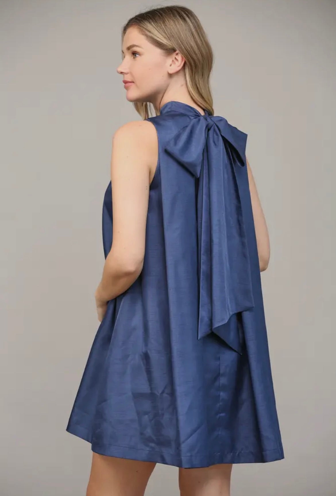 Tie Back Halter Neck Satin A-Line
Dress - Navy