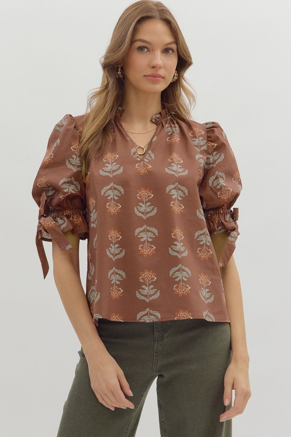 Floral print ruffle neck top