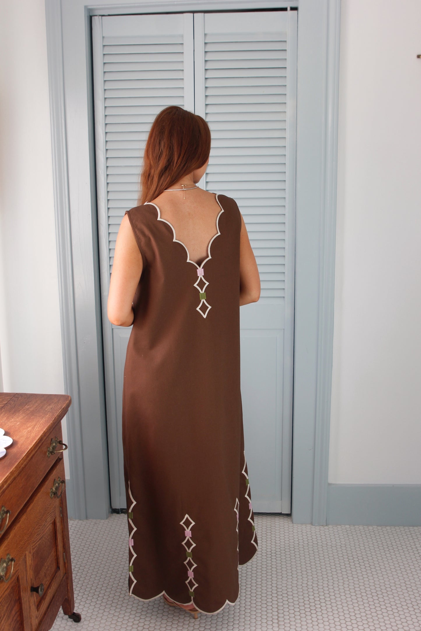 Solid V-neck embroidered scallop dress