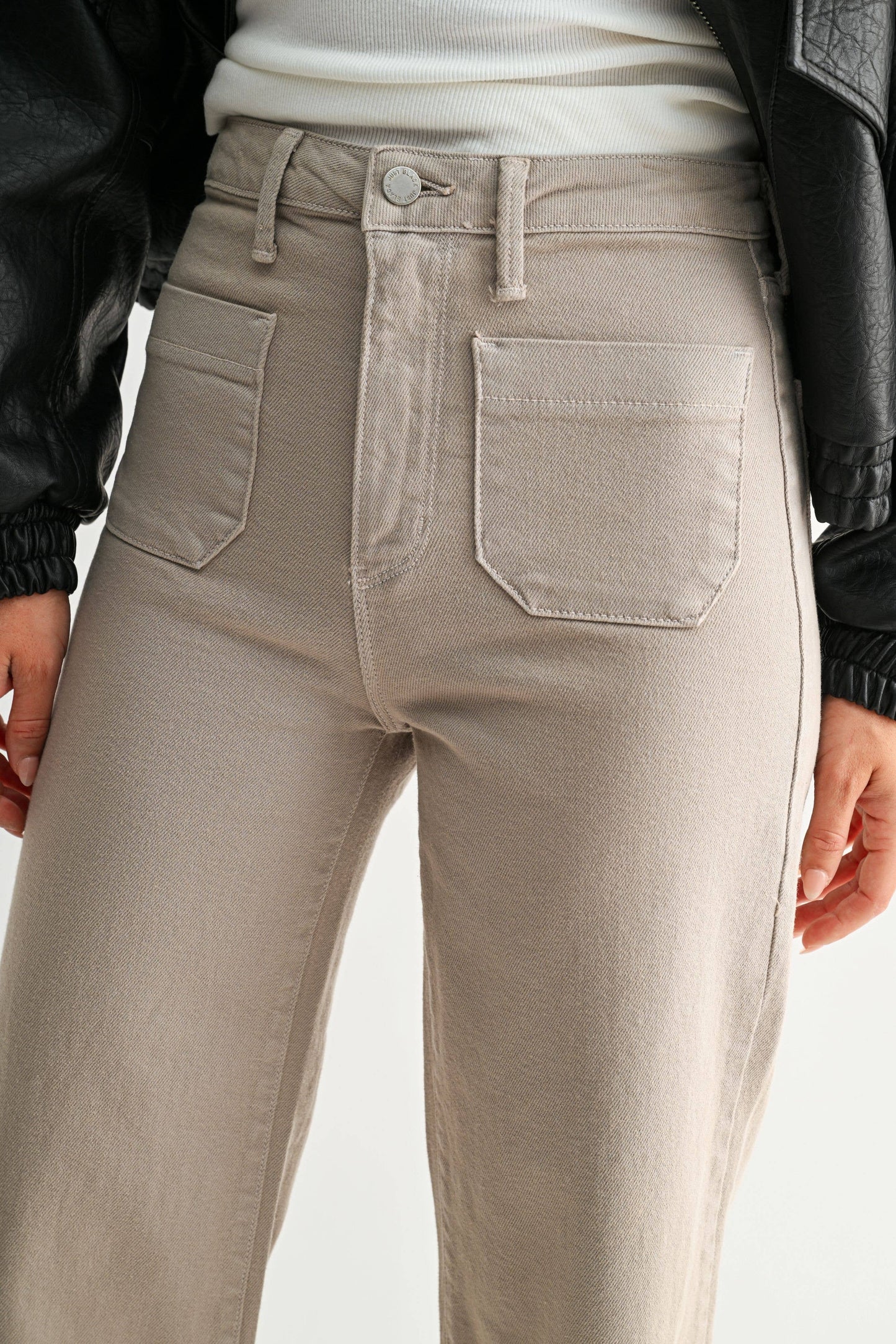 Patch Pocket Wide Leg - Moonstone Cream