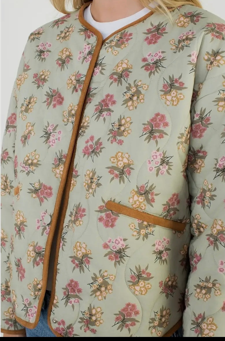 Floral Pattern Quilted Jacket
