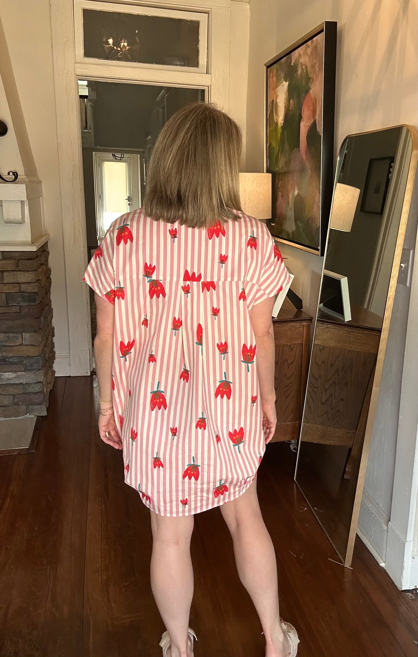 Striped floral print dress with v-neck and short sleeves by Karlie