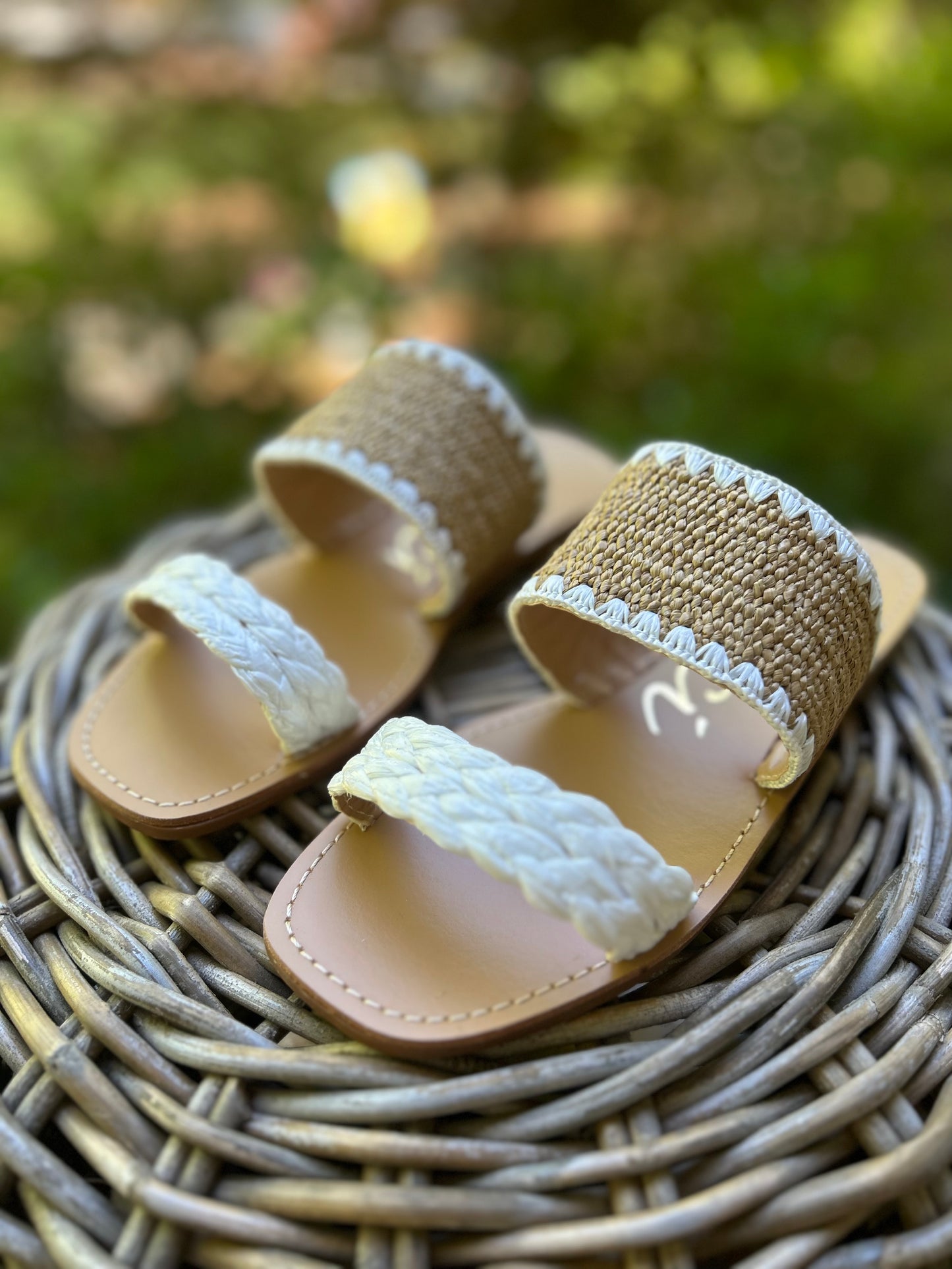 Ella Raffia Slide