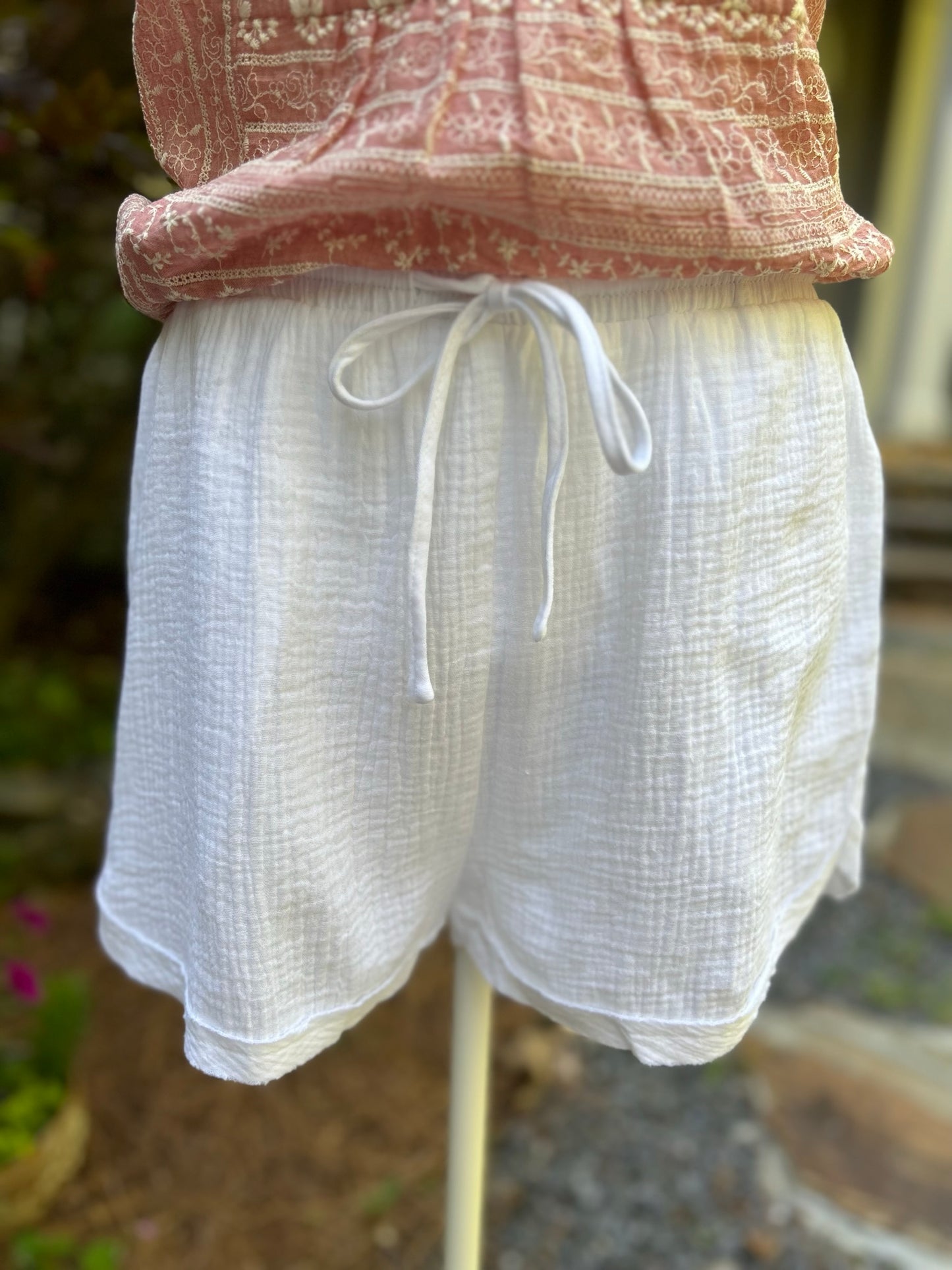 Gauze Raw Edge Shorts