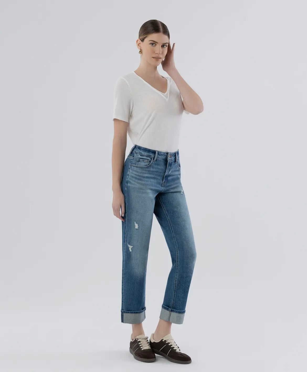 High Rise Cuffed Straight
Jeans