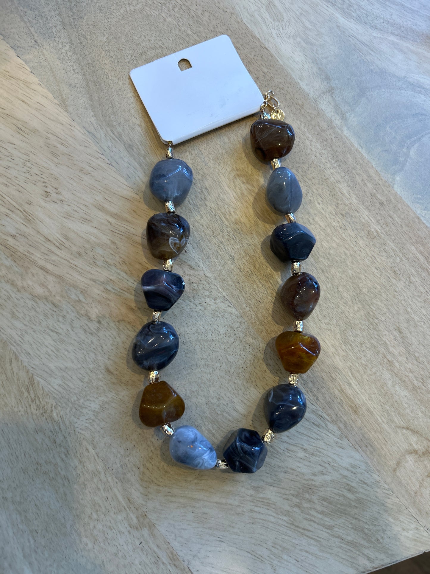 Acrylic nugget shape, necklace