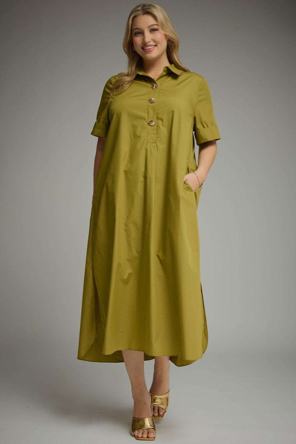 Short sleeve maxi dress with gold buttons - Plus (two colors!)