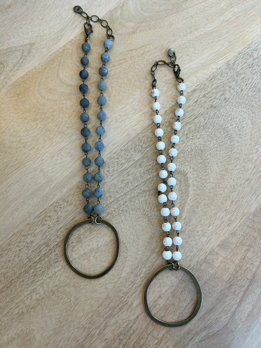 Beaded circle pendant necklace