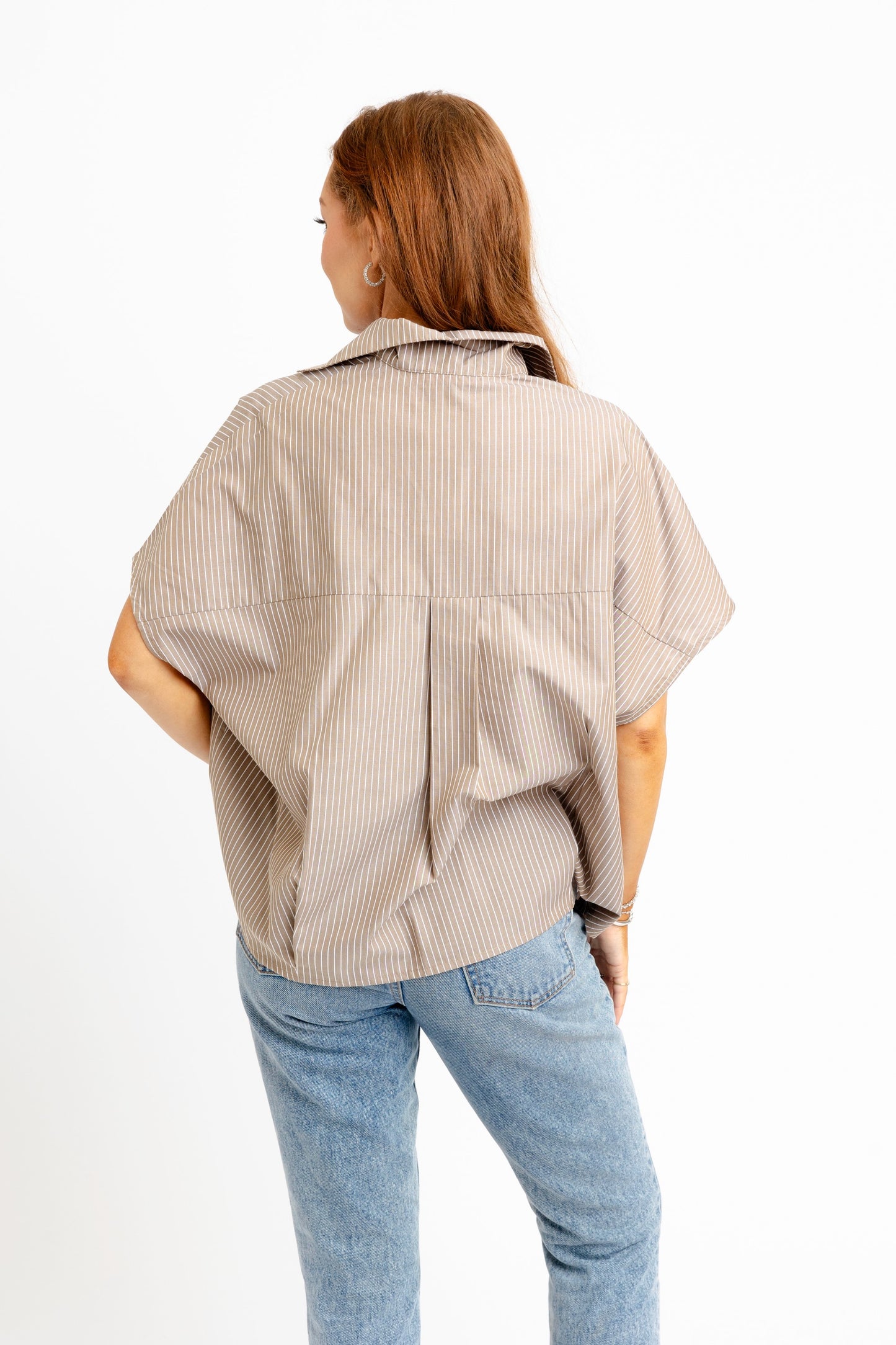 Stripe V-neck collar signature top