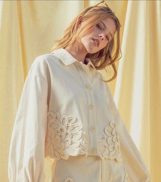 Floral Embellishment
Detail Jacket