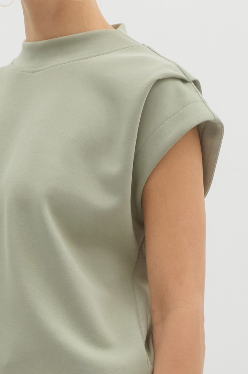 Mock neck top + shorts set