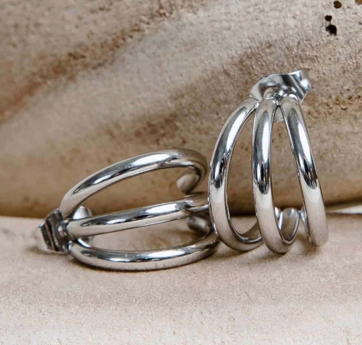 Eden Huggie Earring - Silver