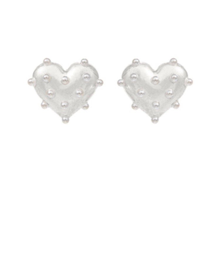 Pearl Deco Metal Heart Earrings