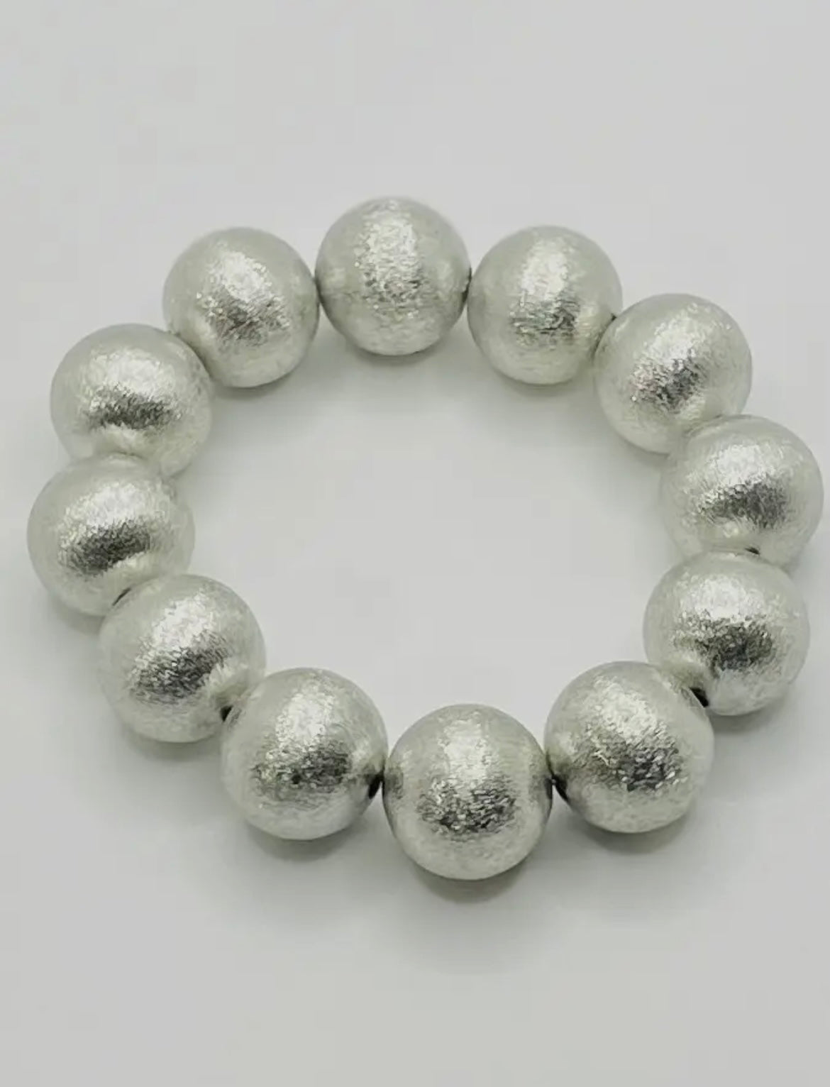 Chic - Big Ball Bracelet