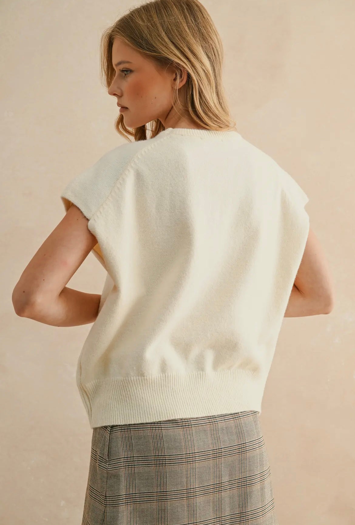 Loose Fit Short Sleeve
Sweater Top (four colors!)