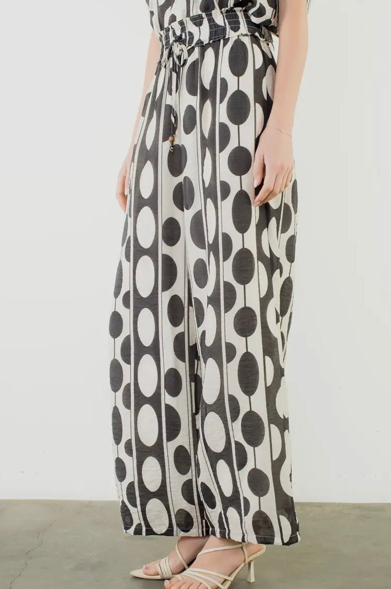 Sleeveless Geometric Pattern Top and Print Pant Set