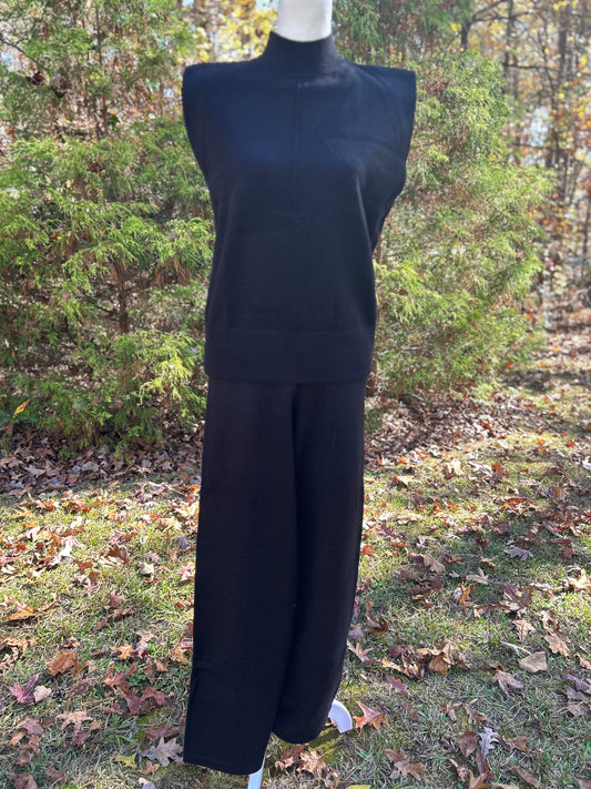 Black knit mock neck and crop pant set in Plus