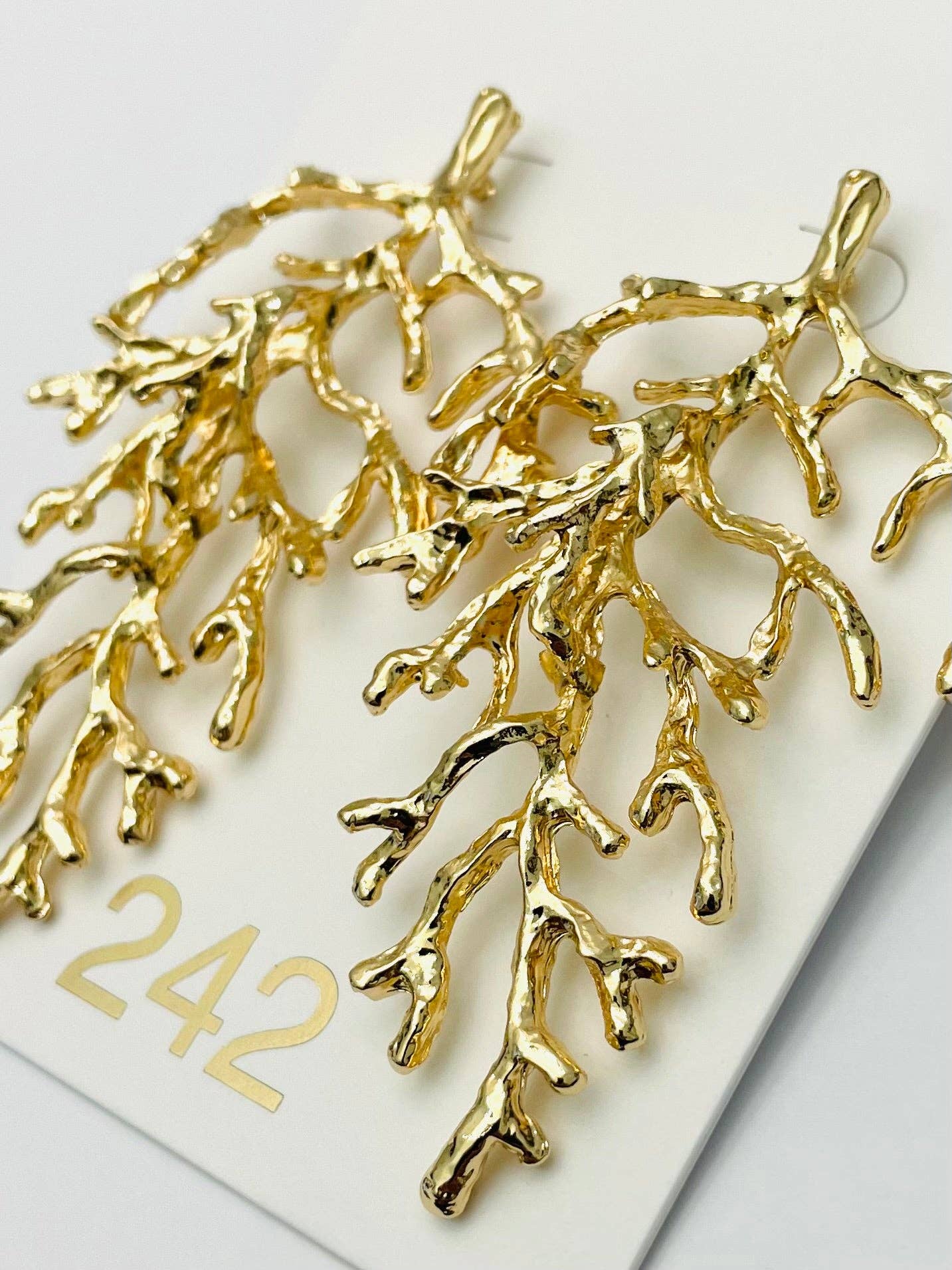 Coral Branch Earring (gold)
