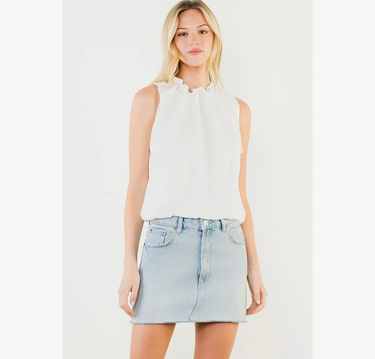Sleeveless ruffle top