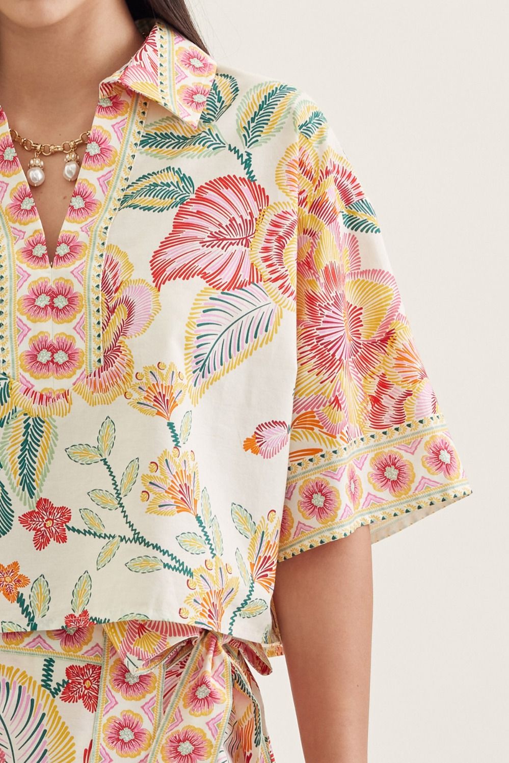 Botanical short sleeve top