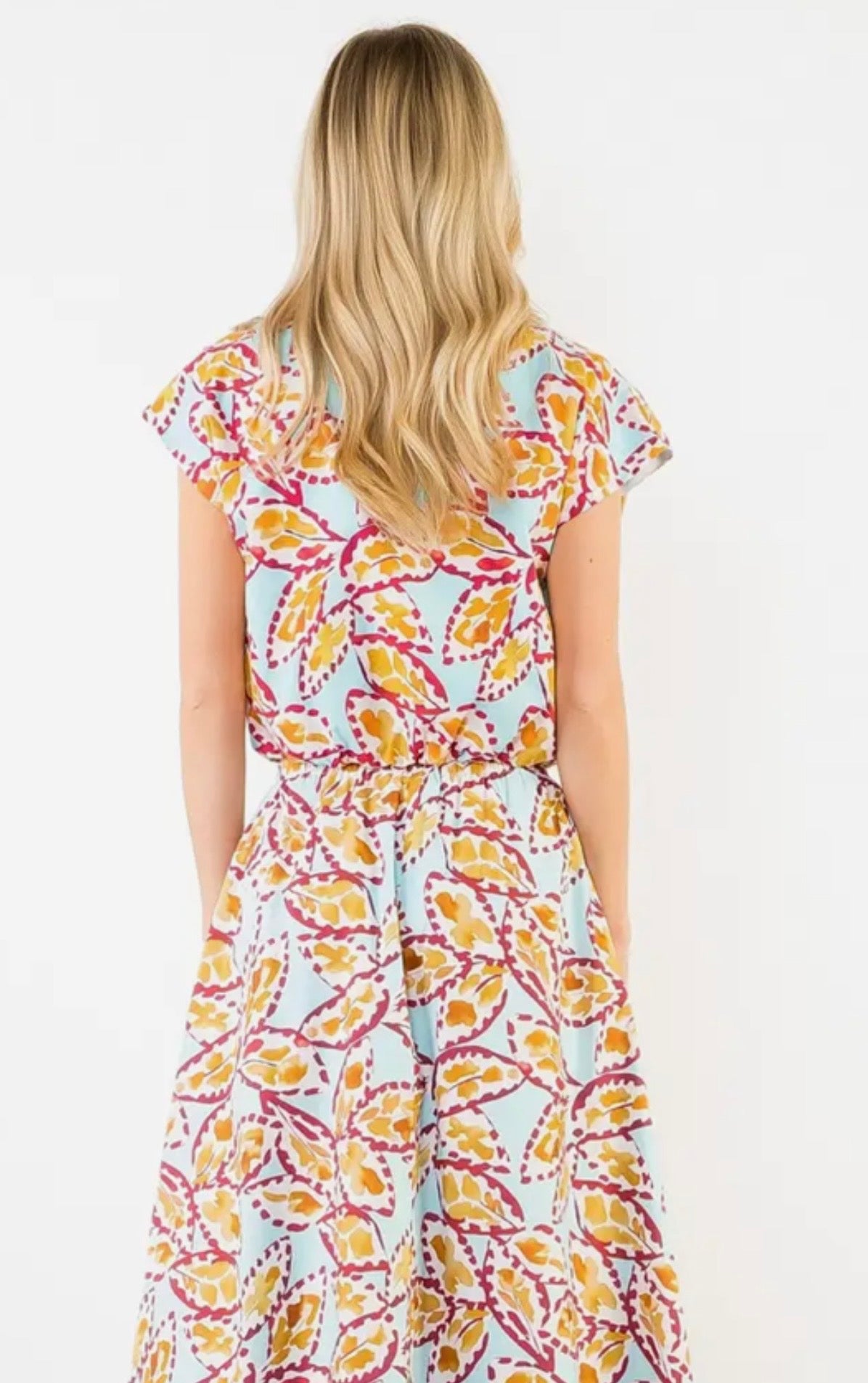 Sleeveless Pattern Top with Button Back