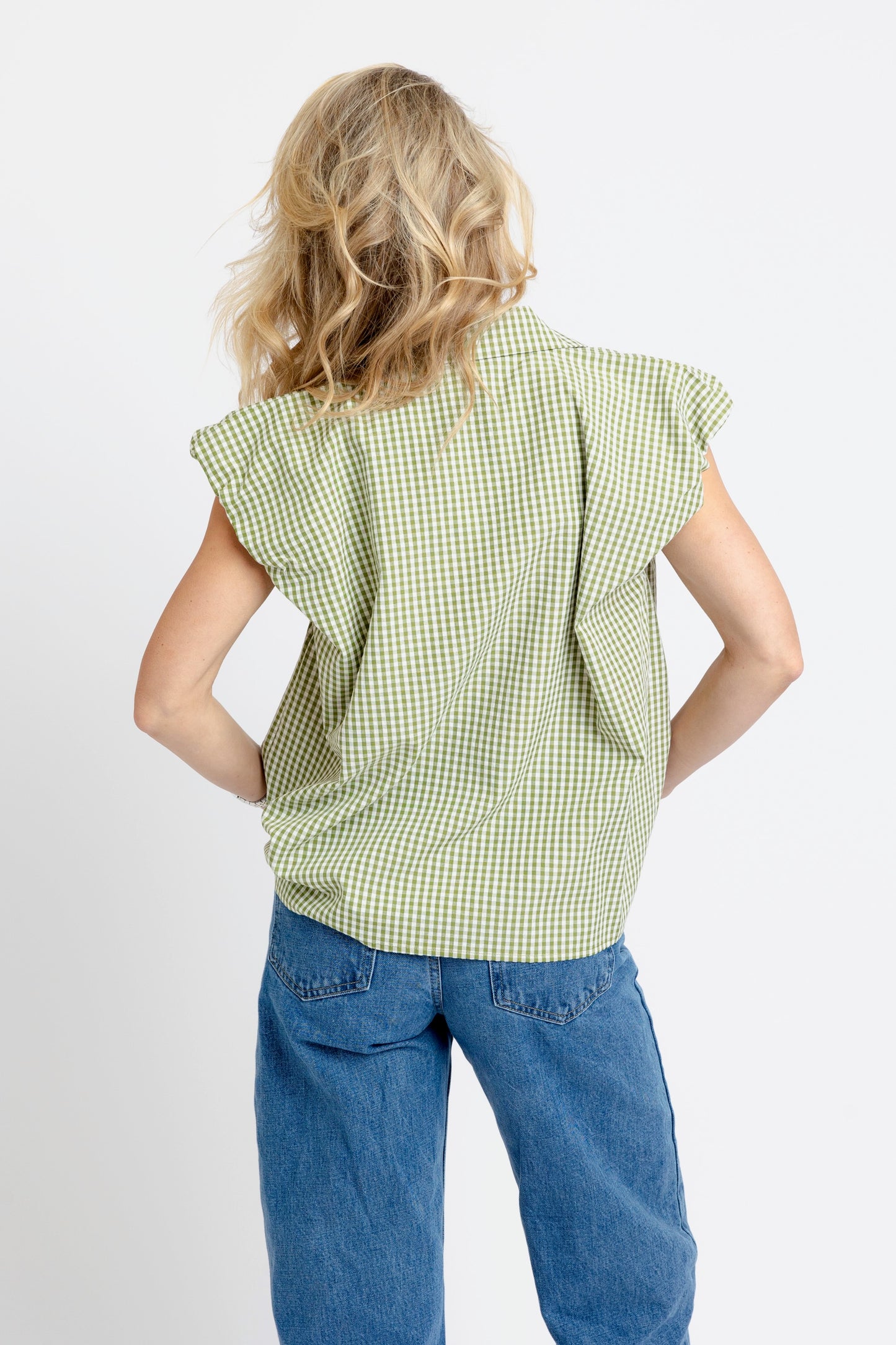 Check bubble sleeve button top