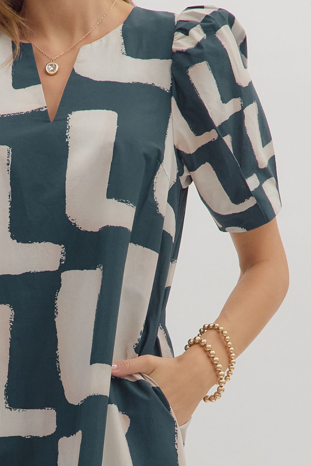 Printed puff sleeve midi dress (two colors!)