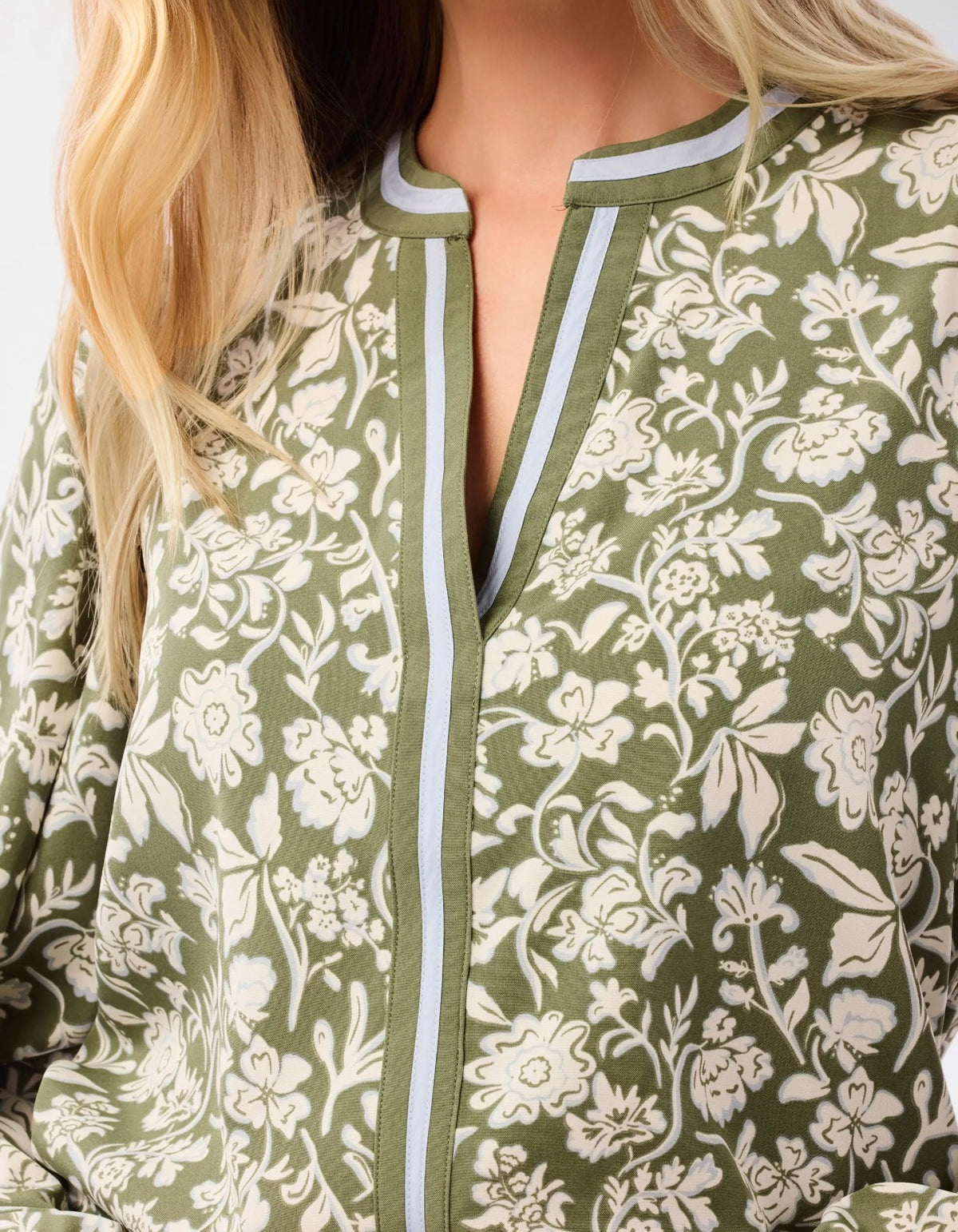 Naomi Top | Painted Trillium Olive