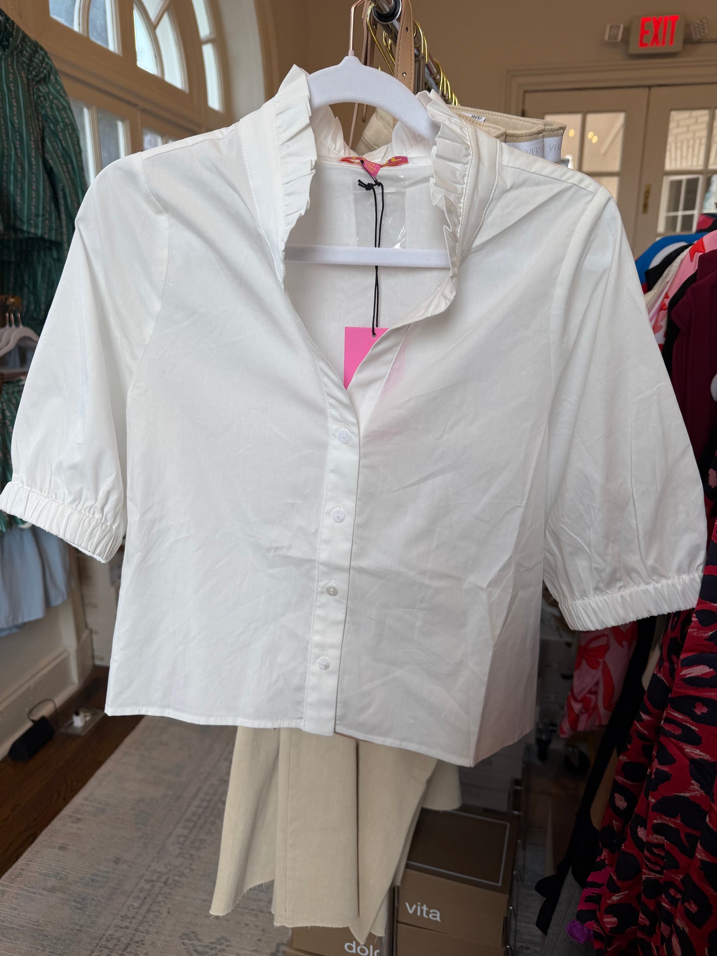 Short sleeve v-neck top