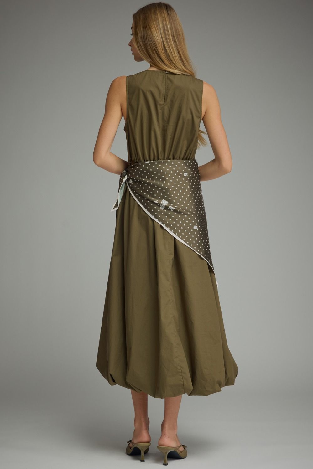 Midi dress with scarf