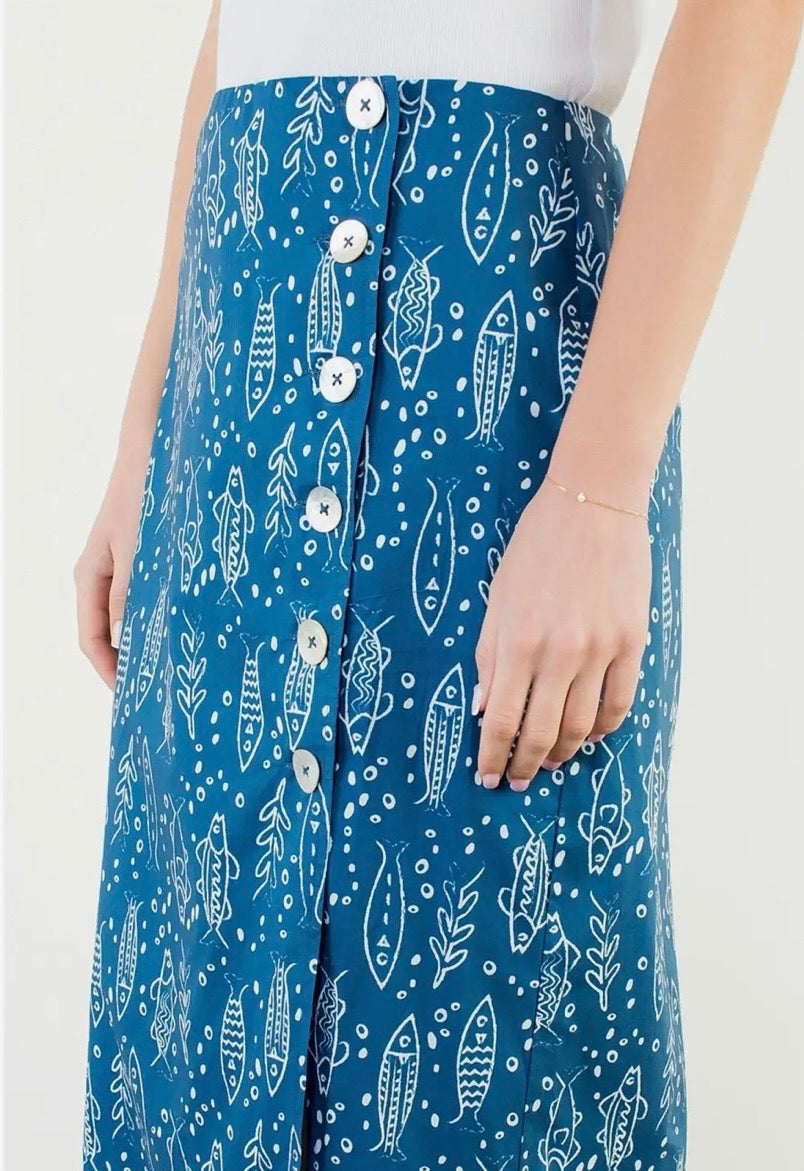 Side Button Fish Pattern Skirt