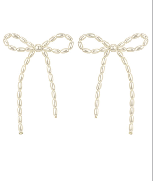 Rice Pearl Bow Earrings