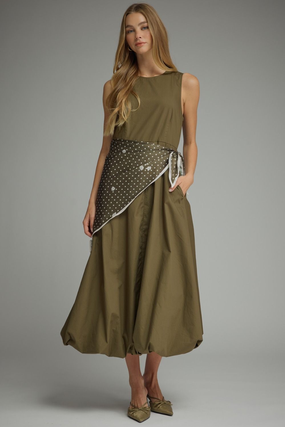 Midi dress with scarf