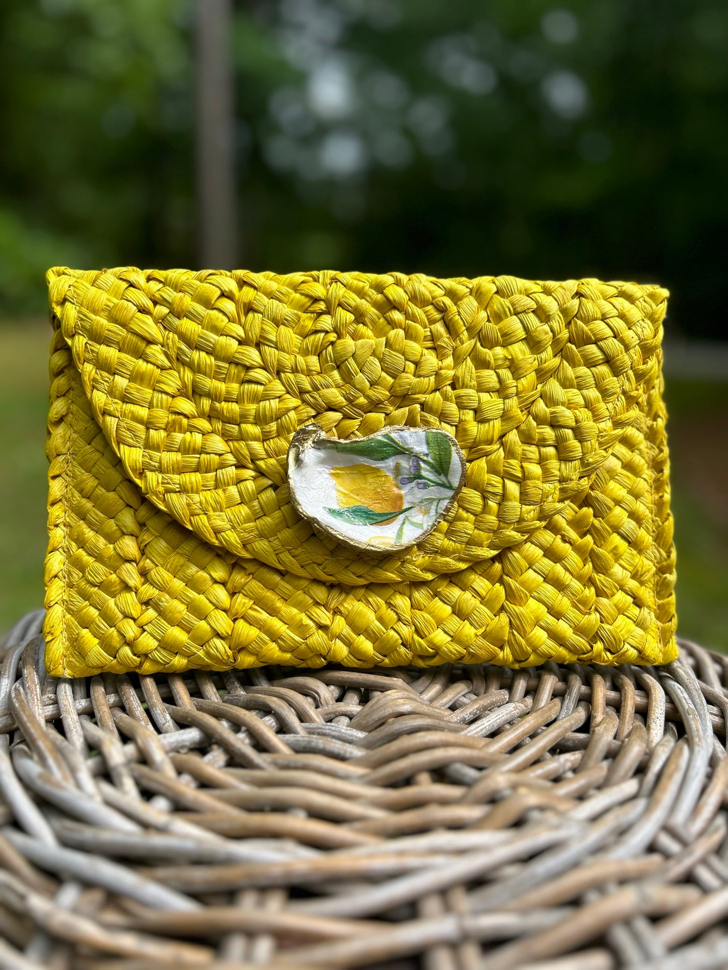 Lemon Oyster Shell Clutch