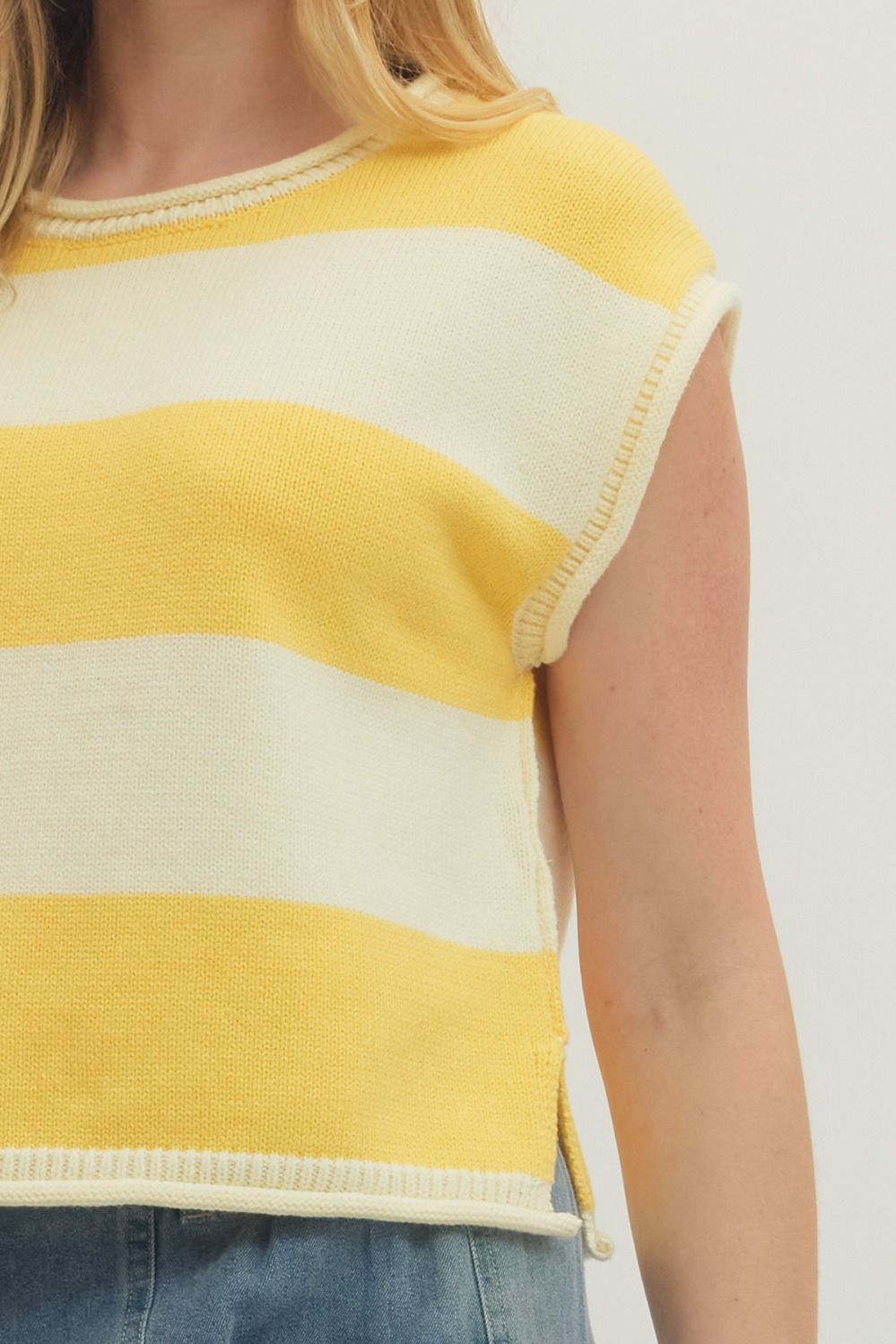 Cap sleeve top (Two colors!)