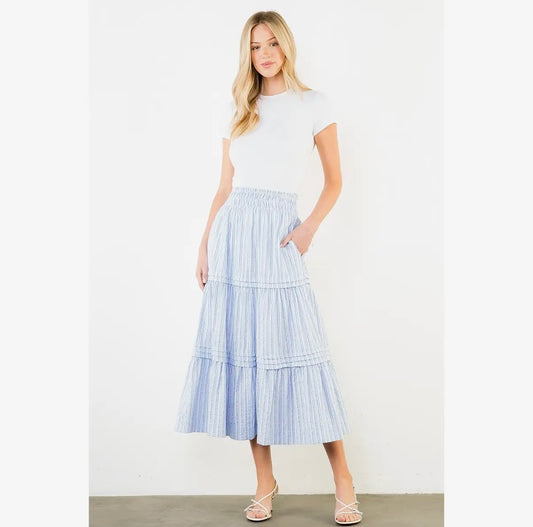 Textured striped tiered skirt