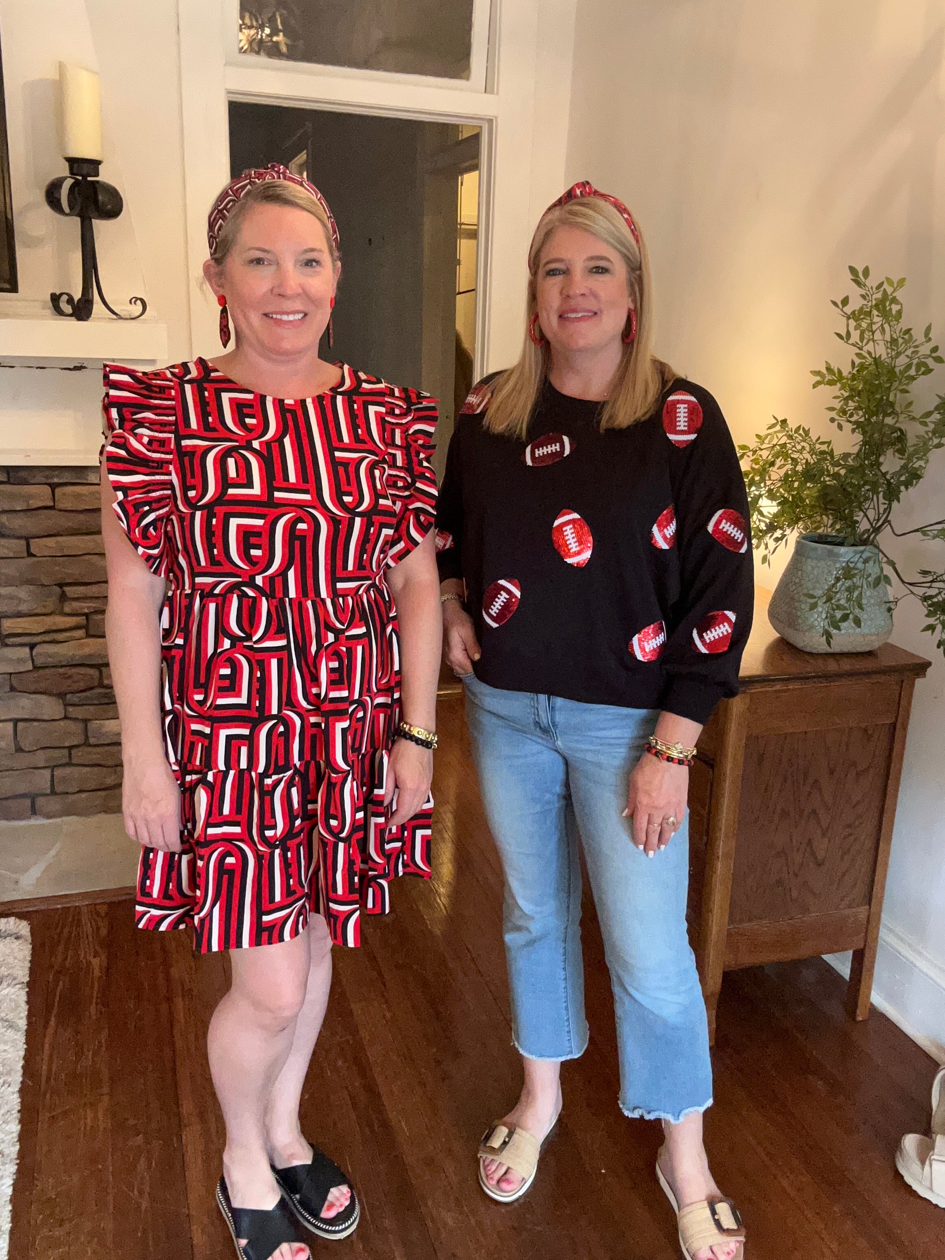 Gameday dress for UGA in red and black abstract print. Ruffled sleeves and a crew neckline. 