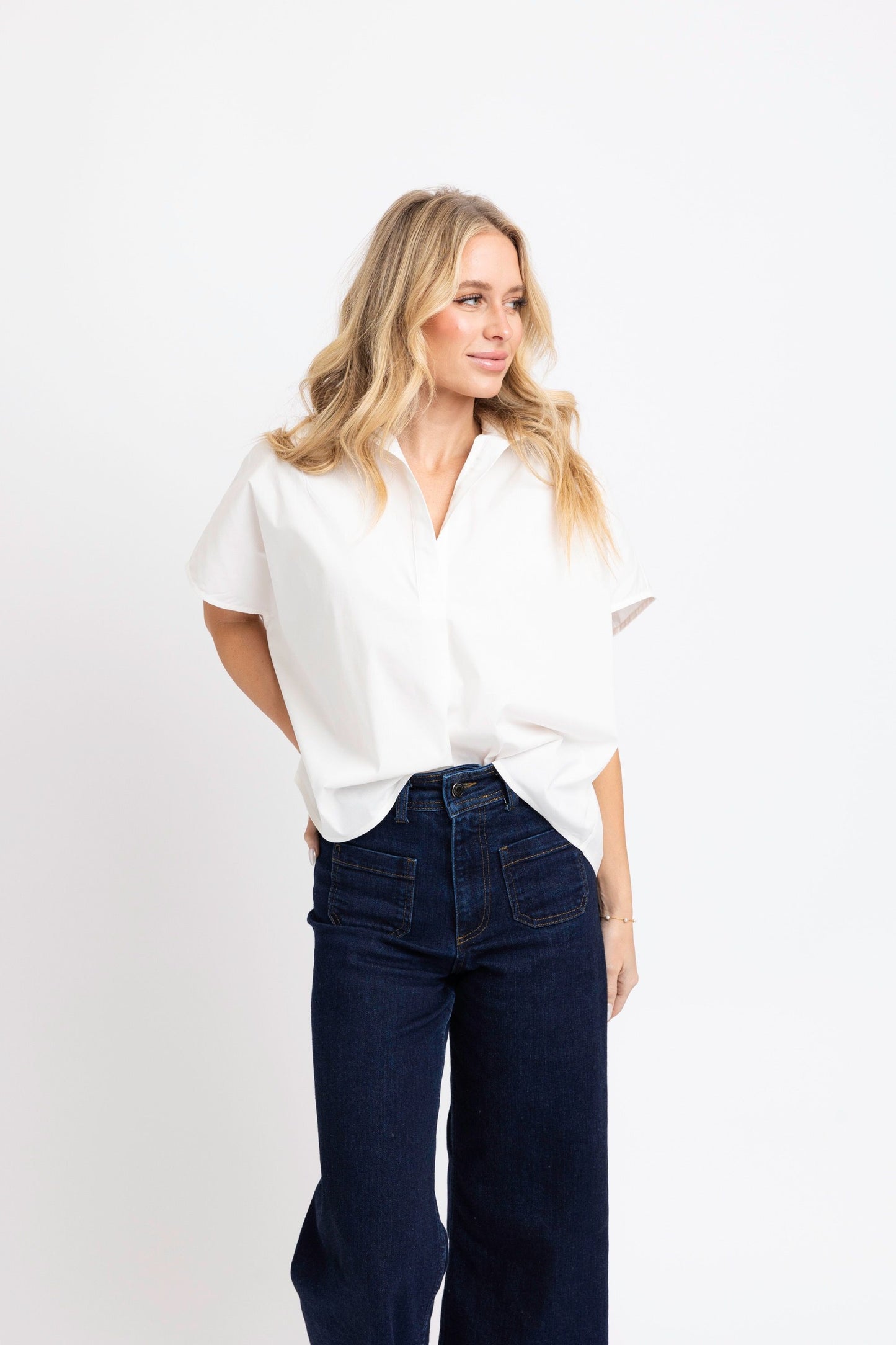 Solid poplin collar v-neck top (four colors!)