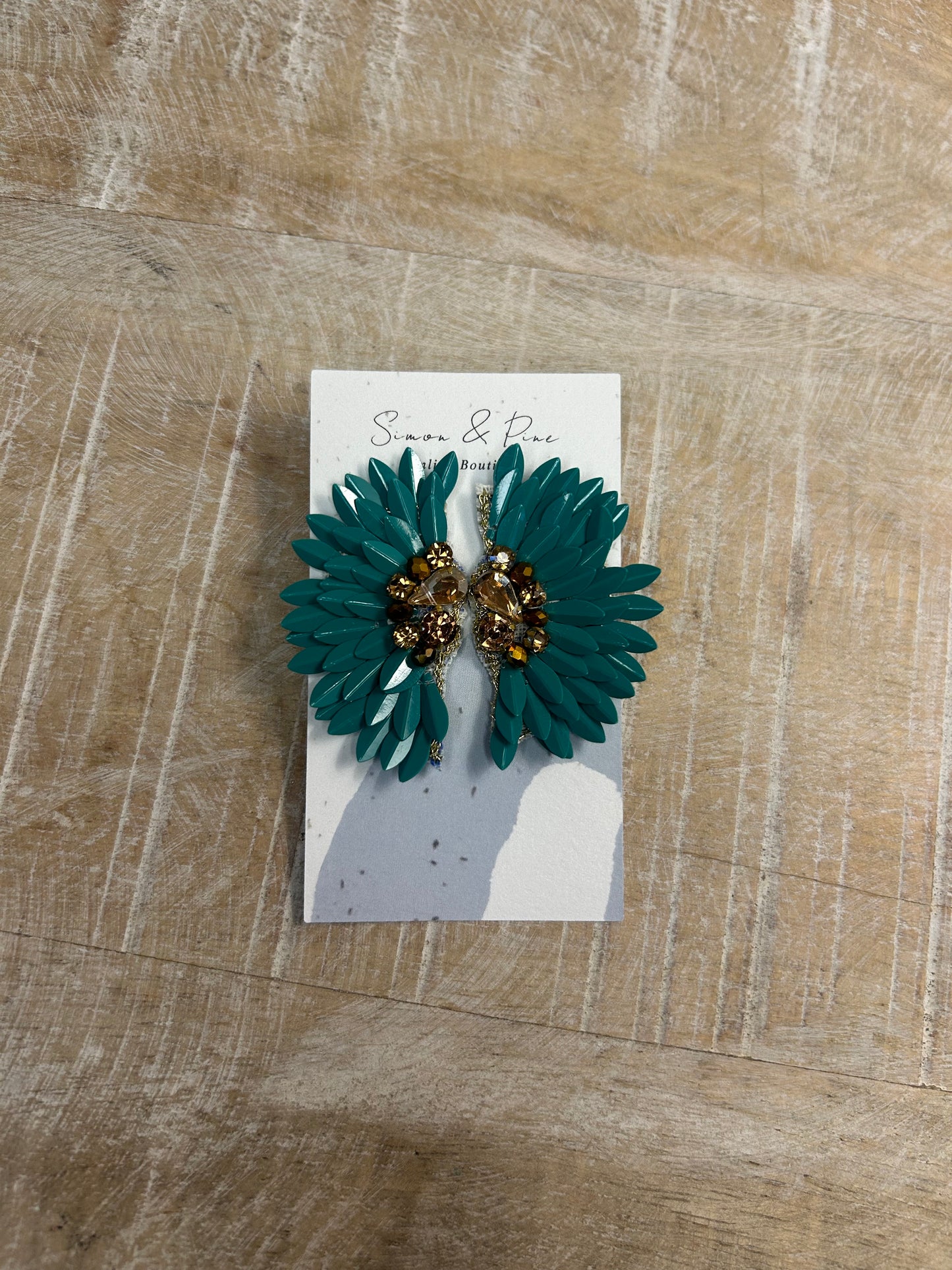 Sequin fan earrings in green