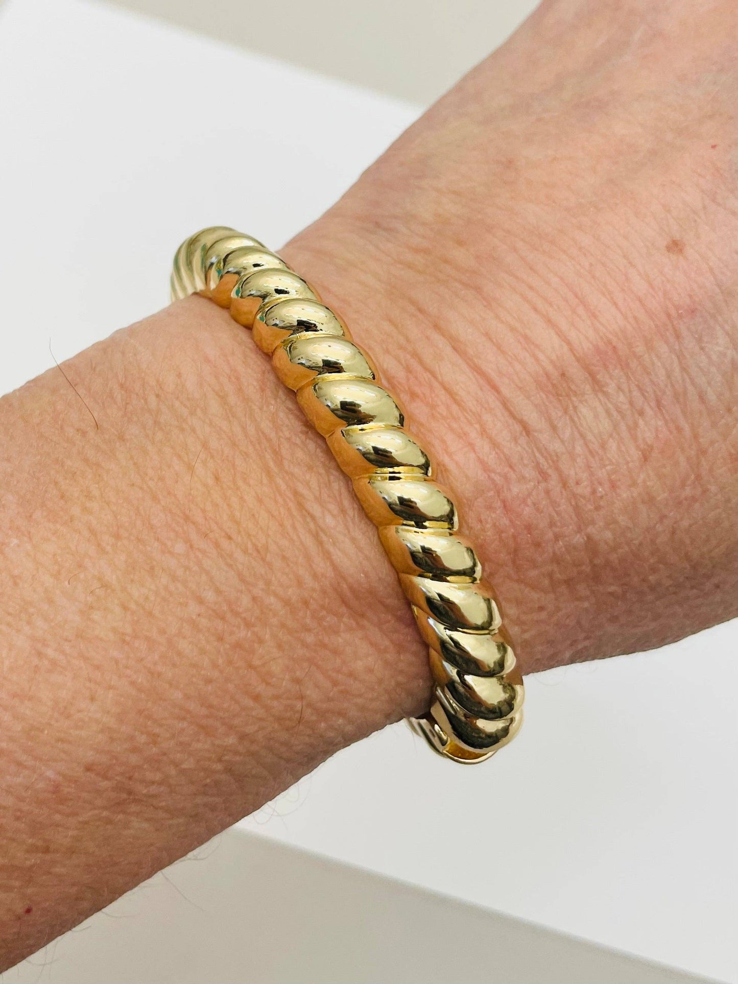 Narrow Cable Hinged Bracelet (gold)